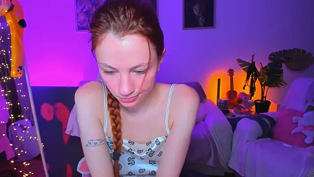 Alyssa Smitt online show from 10/16/25, 12:19