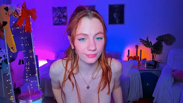 Alyssa Smitt online show from 02/24/25, 02:30