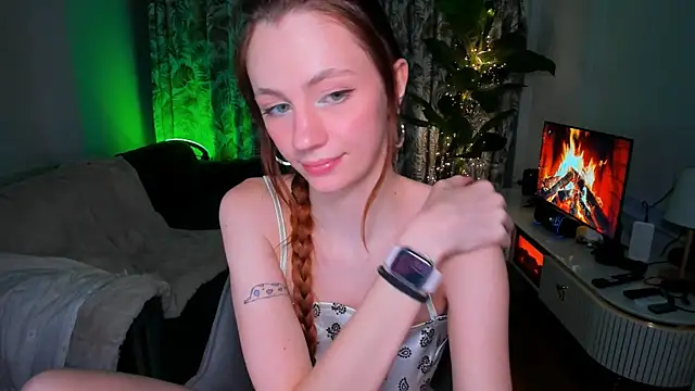 Alyssa Smitt online show from 02/21/26, 02:57