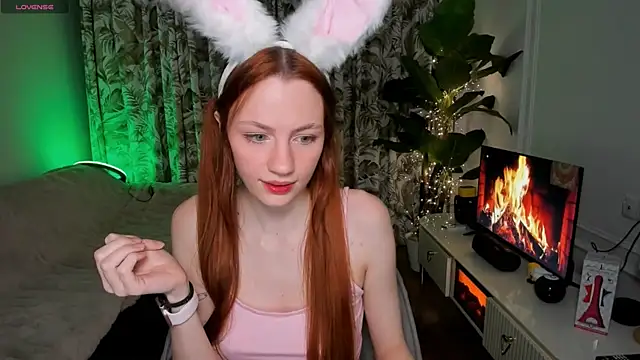 Alyssa Smitt online show from 06/09/26, 08:54