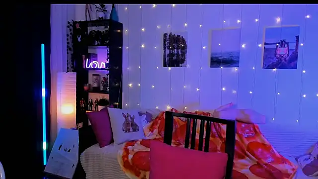 Magic Allie online show from 12/15/25, 06:41