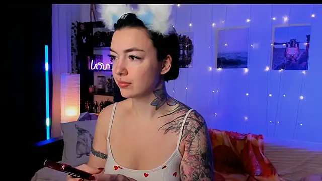 Magic Allie online show from 12/22/25, 07:41