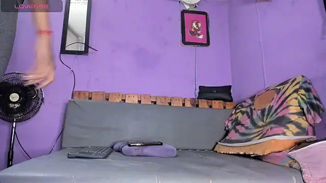 sexy-Bunny online show from 03/04/26, 09:44