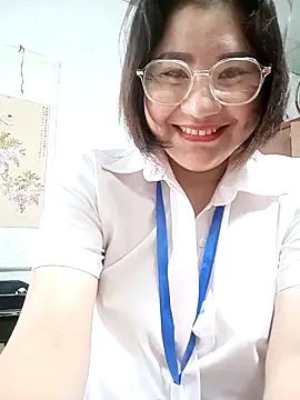 Snapshot of Rose_DiDi chatting on 04/06/26, 04:46 Rose DiDi online show from 04/06/26, 04:46