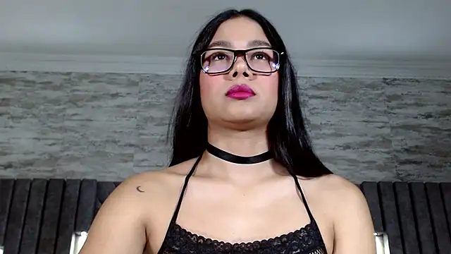 JasmineMoore online show from 11/04/25, 10:02