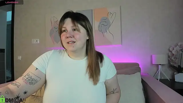 Ruth Oliver online show from 04/07/26, 01:07