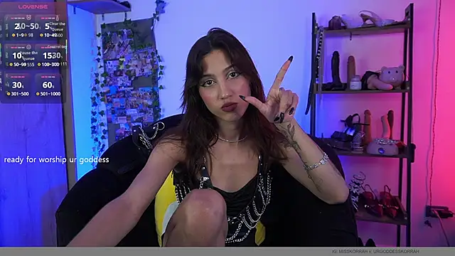 MissKorah online show from 12/02/25, 10:00