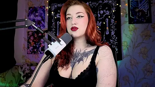 Kimpossible1 online show from 10/28/25, 04:57