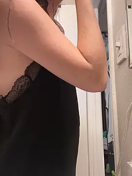 SafeinouterSpace online show from 12/21/25, 06:59