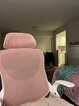 SafeinouterSpace online show from 04/15/26, 03:45