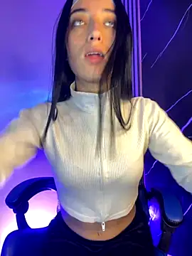 Ady 18 online show from 11/03/25, 09:40