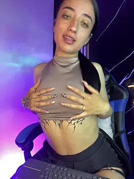 Ady 18 online show from 10/25/25, 05:35