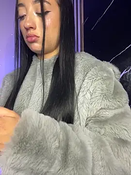 Ady 18 online show from 11/14/25, 08:34