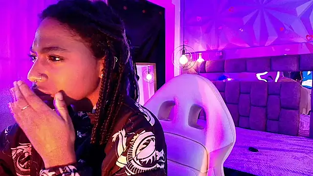 Queen perla  online show from 02/22/26, 01:08