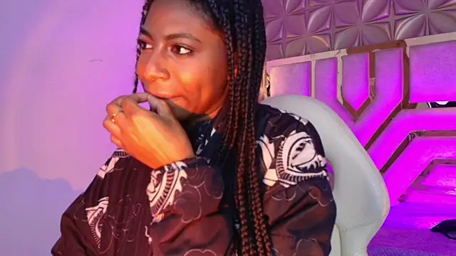 Queen perla  online show from 02/22/26, 01:13