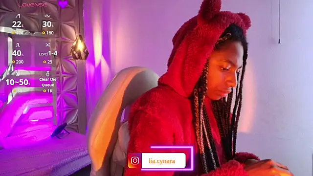 Queen perla  online show from 02/17/26, 05:10