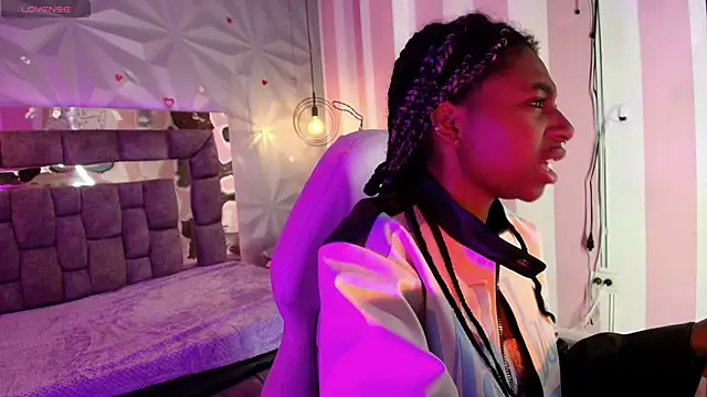 Queen perla  online show from 02/08/26, 06:49