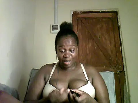 Sexy valentine001 online show from 10/19/25, 11:40