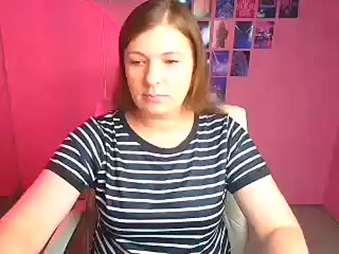 Snapshot of Lissmilf chatting on 06/30/26, 11:43 Lissmilf online show from 06/30/26, 11:43