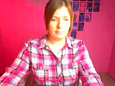 Snapshot of Lissmilf chatting on 05/03/26, 12:09 Lissmilf online show from 05/03/26, 12:09