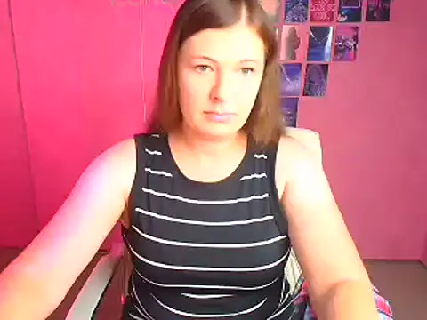 Snapshot of Lissmilf chatting on 08/05/26, 11:37 Lissmilf online show from 08/05/26, 11:37