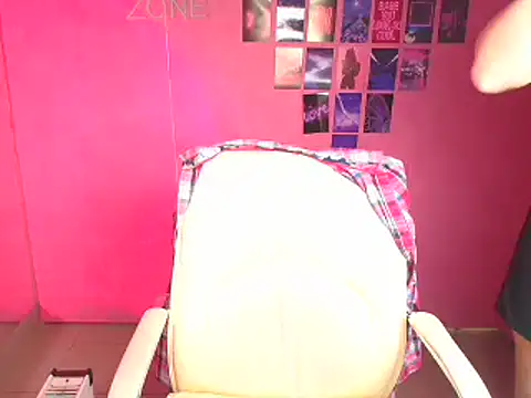 Lissmilf online show from 02/12/26, 12:38