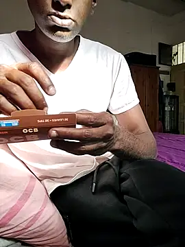 KeptupInosine online show from 05/12/26, 02:56