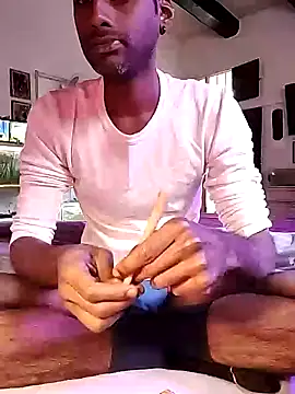 KeptupInosine online show from 11/28/25, 12:49