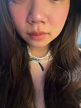 Hotellinh12 online show from 04/19/26, 03:57