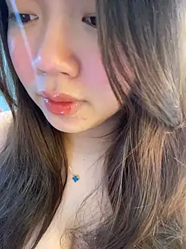 Hotellinh12 online show from 03/15/26, 07:26