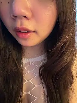 Hotellinh12 online show from 05/14/26, 10:34