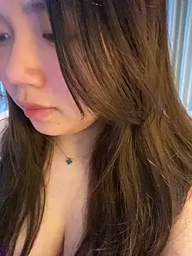 Hotellinh12 online show from 02/27/26, 04:51