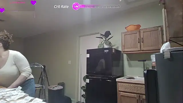 Snapshot of Milfshakecafe chatting on 01/09/25, 08:22 Milfshakecafe online show from 01/09/25, 08:22