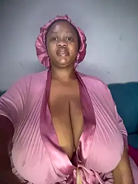 Chubbykarisma27 online show from 11/20/25, 04:35