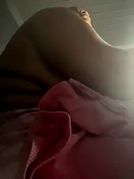 Chubbykarisma27 online show from 11/01/25, 04:08