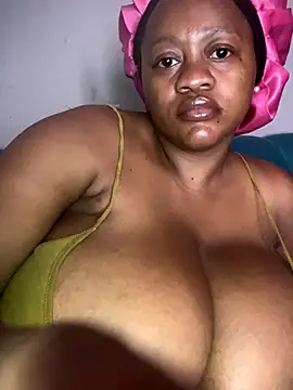 Chubbykarisma27 online show from 10/17/25, 09:45