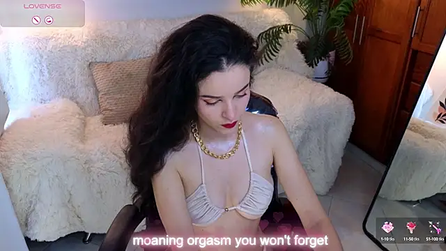 maria flowwer online show from 02/21/25, 02:16