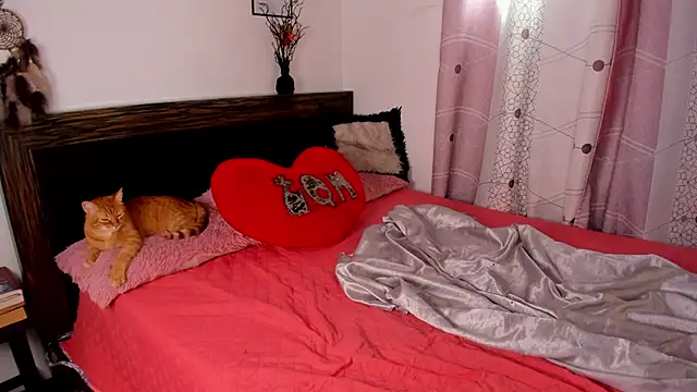 Snapshot of _Selene_1111 chatting on 02/14/25, 07:44  Selene 1111 online show from 02/14/25, 07:44