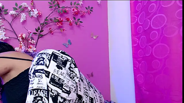 Watagatapitusberry1 online show from 03/17/25, 01:14