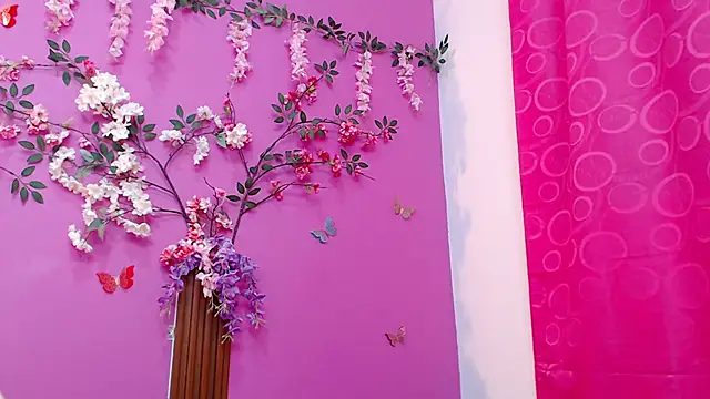 Watagatapitusberry1 online show from 02/14/25, 02:18