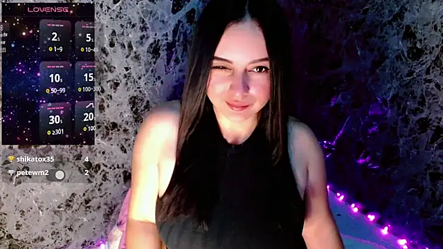 Lanna belle28 online show from 04/07/26, 01:46