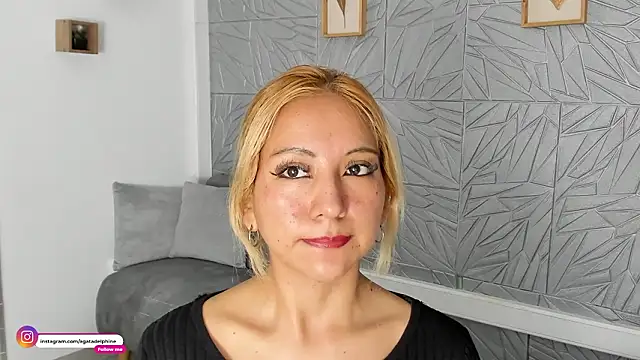 agatadelphine online show from 03/13/26, 01:27