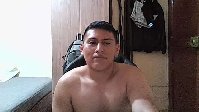 Snapshot of JoshuaTls08 chatting on 07/08/26, 11:49 JoshuaTls08 online show from 07/08/26, 11:49