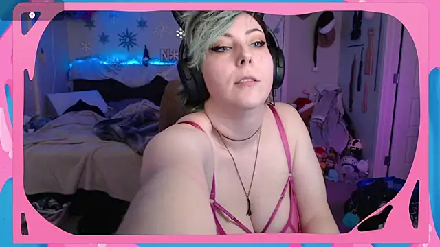 CirqueNoirBlu online show from 12/17/25, 02:49