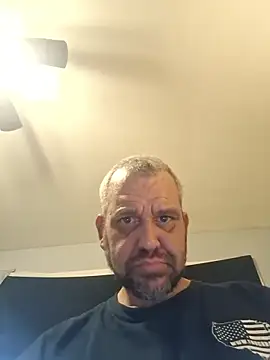 Snapshot of silkstroker6981 chatting on 01/07/26, 02:49 silkstroker6981 online show from 01/07/26, 02:49