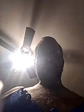 Snapshot of silkstroker6981 chatting on 09/30/25, 07:03 silkstroker6981 online show from 09/30/25, 07:03