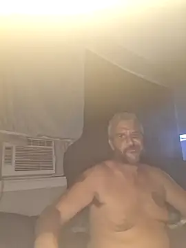 Snapshot of silkstroker6981 chatting on 10/11/25, 09:54 silkstroker6981 online show from 10/11/25, 09:54