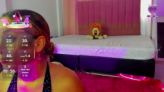 Agnescruzz online show from 11/30/25, 08:31