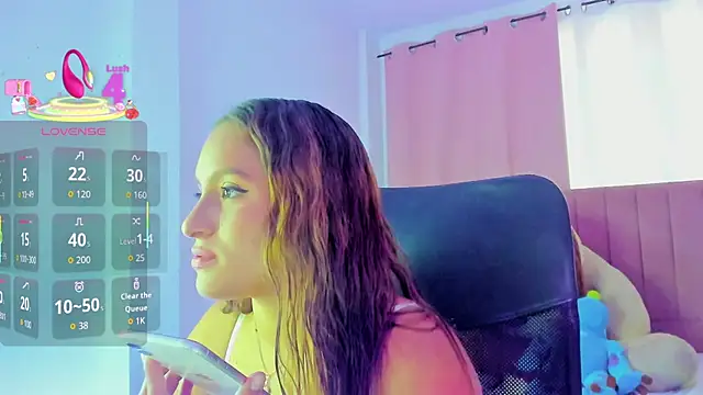 Agnescruzz online show from 11/01/25, 07:52