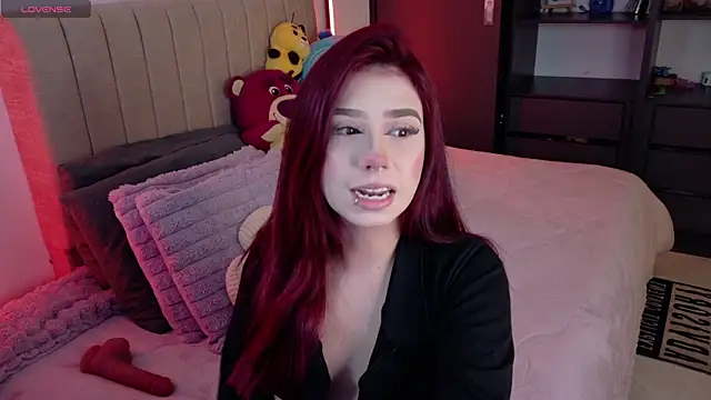 Snapshot of Your_rosalie chatting on 07/18/26, 04:32 Your rosalie online show from 07/18/26, 04:32